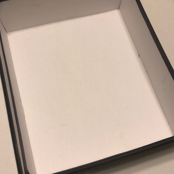 Dior Box - Picture 3 of 11